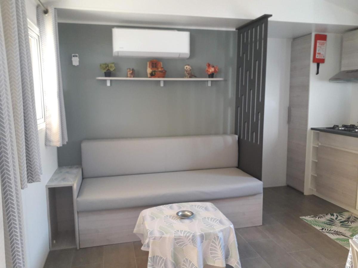 Mobil Home Neuf 2 Chambres 6 Personnes Saint Aygulf Plage Fréjus Εξωτερικό φωτογραφία